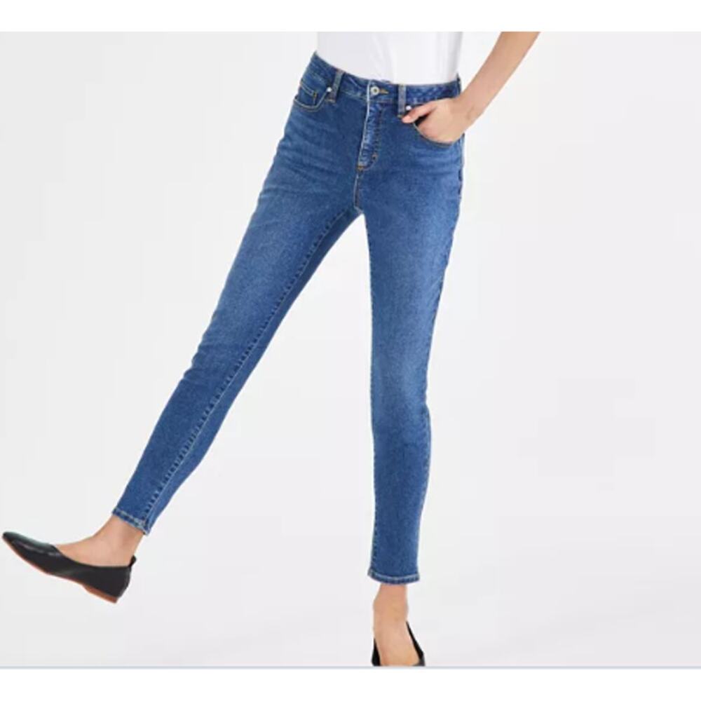 *NWT" Style & Co Women's Curvy Skinny Denim Jeans - Size 12